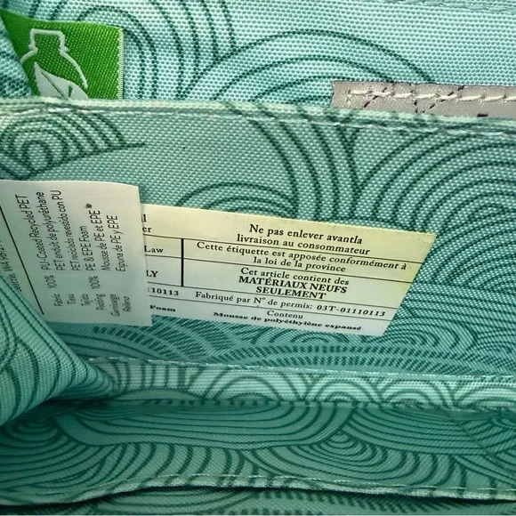 Haiku balsam green, wristlet, zippered, wallet, multi card holder - Picture 9 of 15